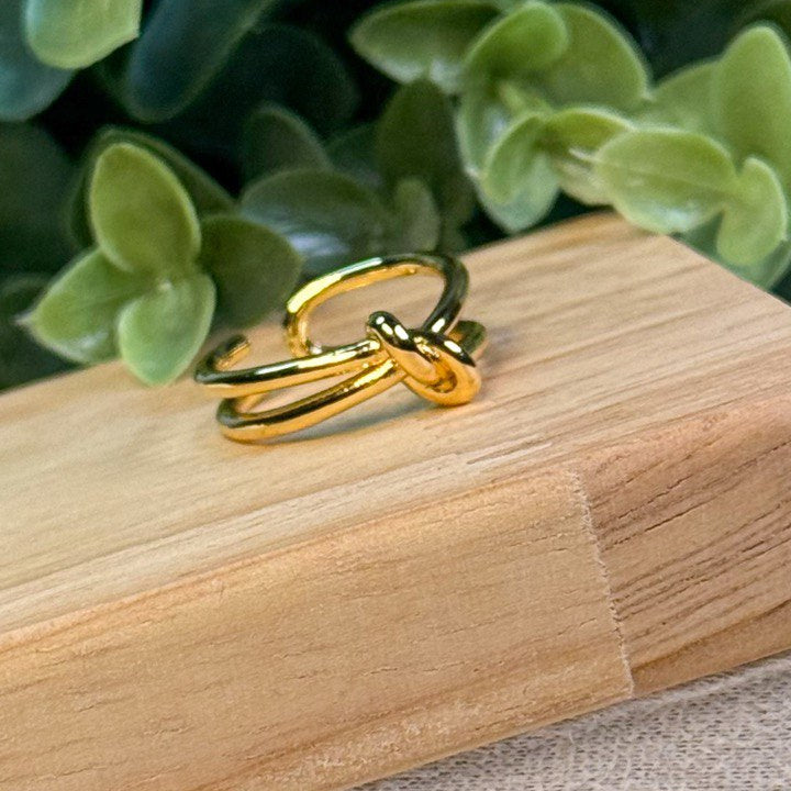 Knot Ring