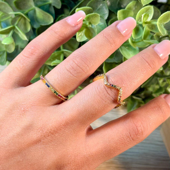 Multi-color ring
