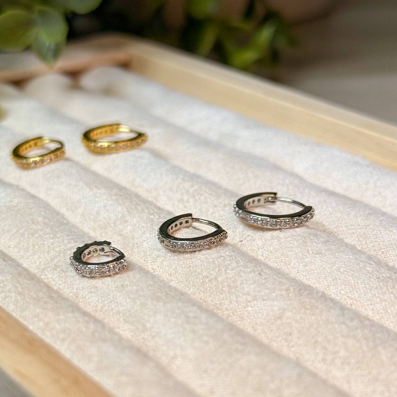 Zirconium hoops earings