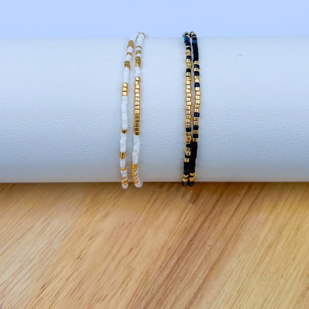 Color bead bracelet