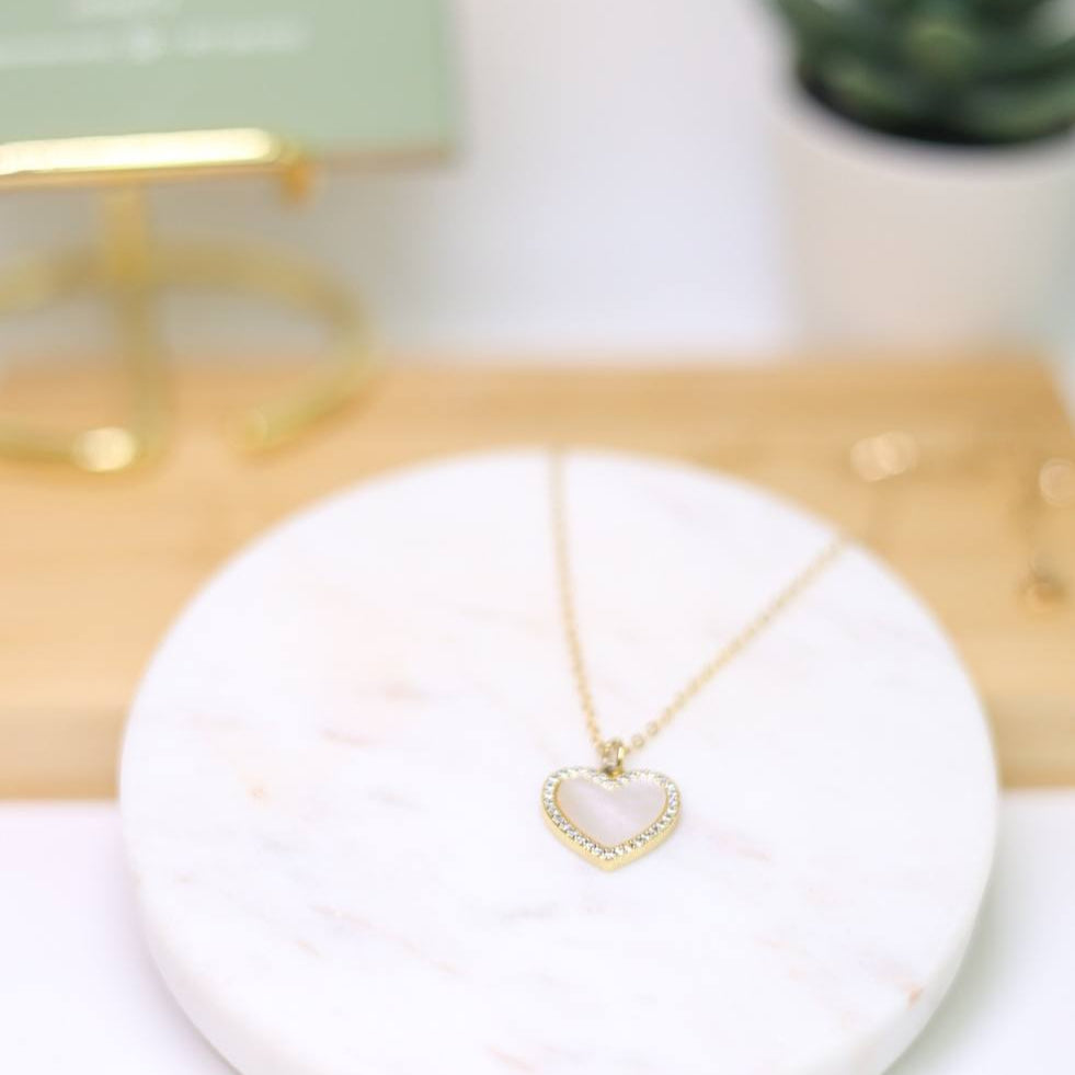 Just border Zirconium necklace