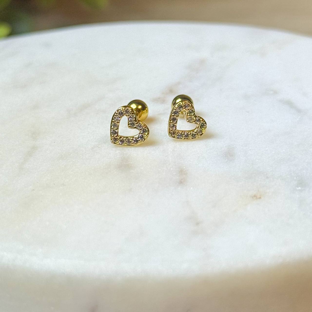 SINGLE PIECE STUD