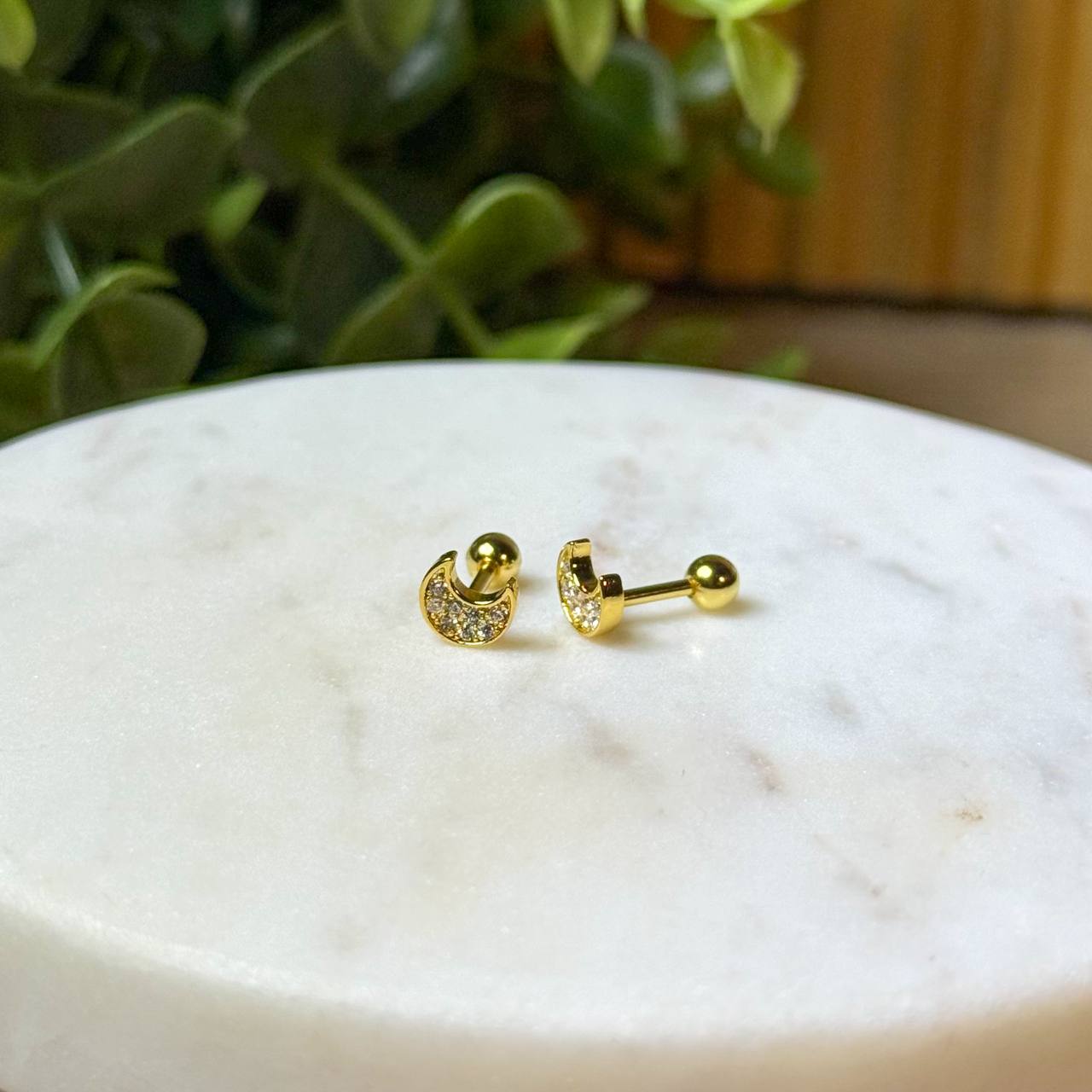 SINGLE PIECE STUD
