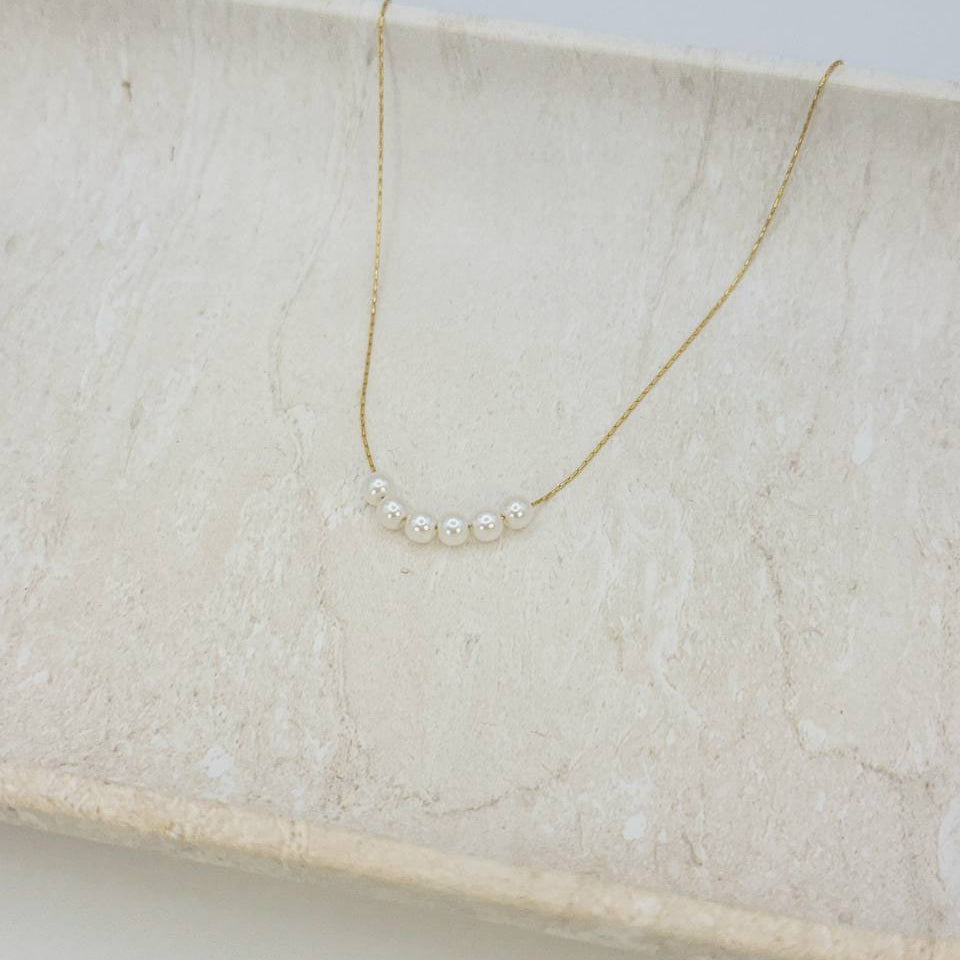 Multi-Pearly Necklace