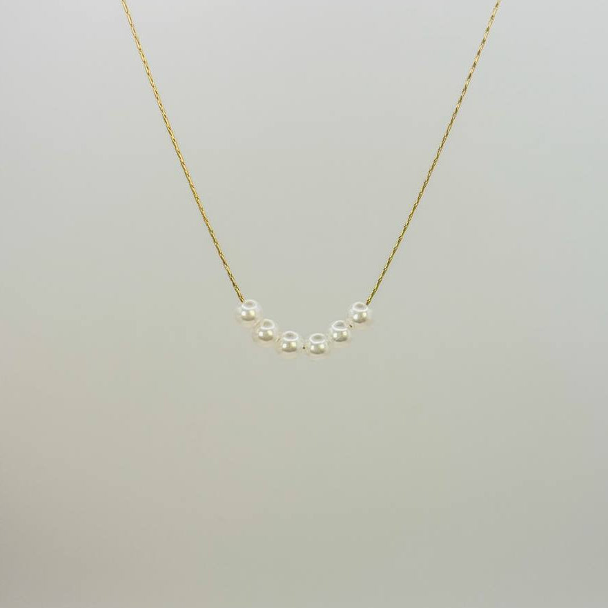 Multi-Pearly Necklace
